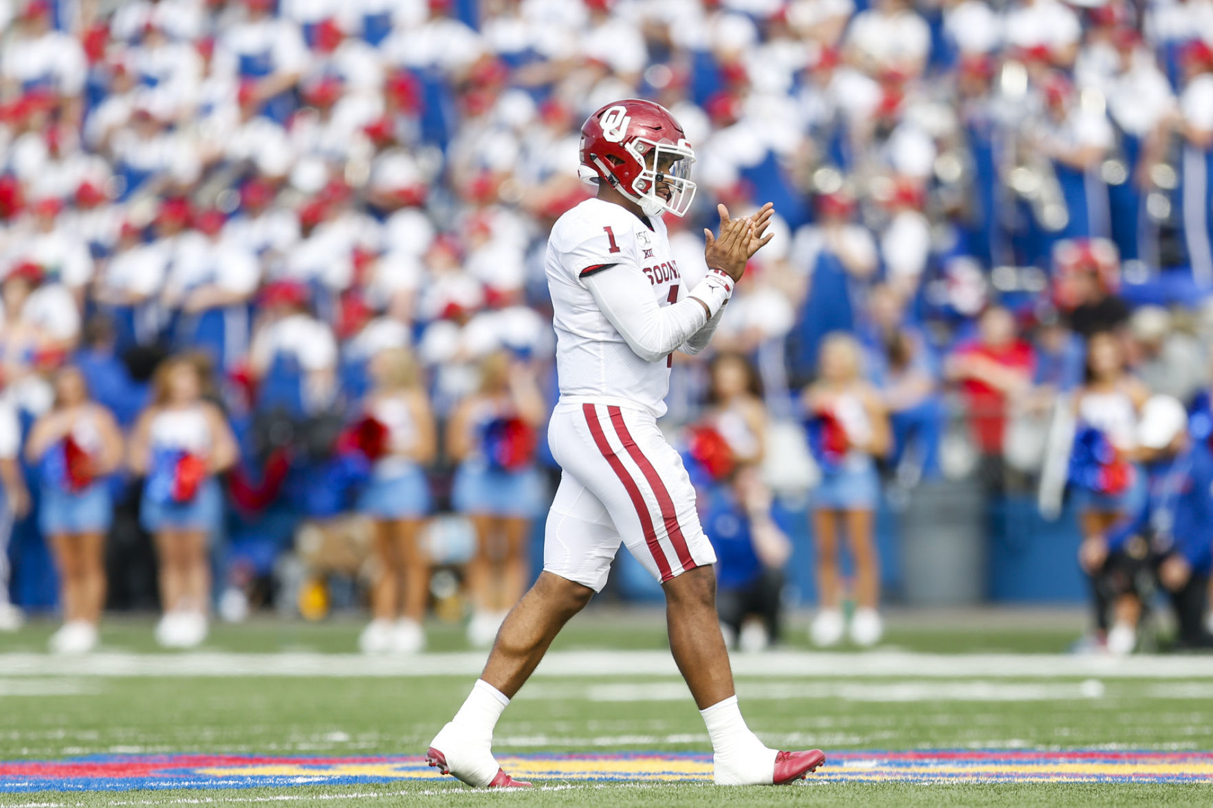 Oklahoma Sooners vs Kansas Jayhawks